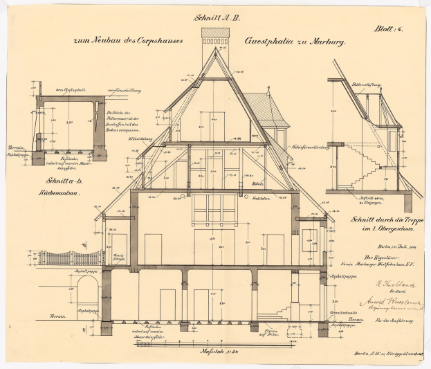 Schwarze und weiße architektonische Zeichnung eines Hauses mit zahlreichen Fenstern und einem Dachfirst, beschriftet als das erste Haus in Deutschland, begleitet von detaillierten Plänen und Text auf demselben Blatt.