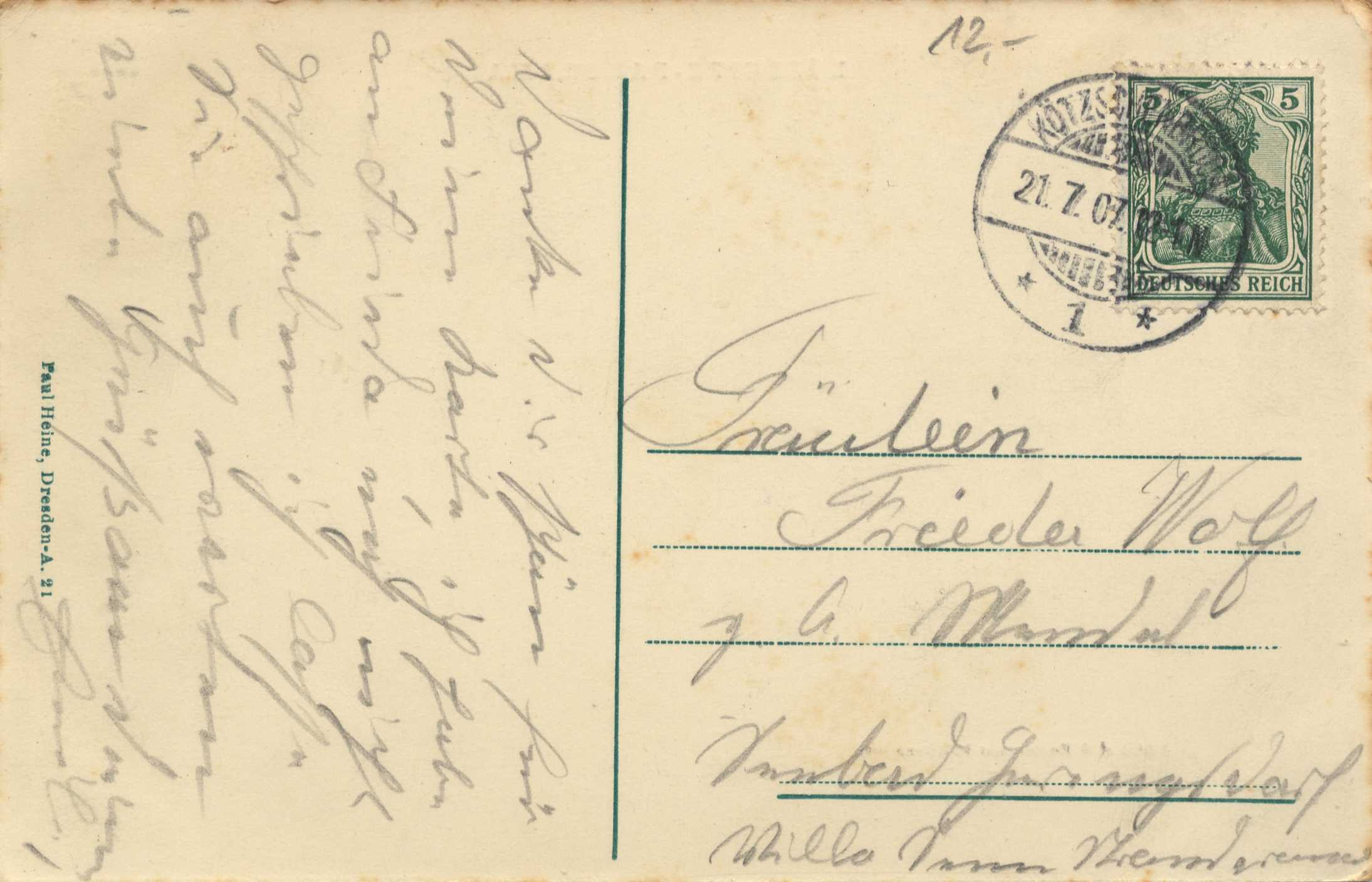 Eine alte Postkarte mit einer Briefmarke, die von Dresden, Deutschland nach Deutschland adressiert wurde, mit der Aufschrift "Dresden, Deutschland" und der Nummer "21 7c".