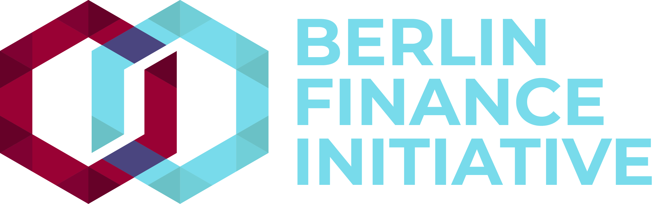 Das Logo der Berlin Finance Initiative zeigt einen blauen Kreis mit einer weißen Umrandung und einem weißen "B" in der Mitte, umgeben von einem weißen Ring mit einem blau-weißen Karomuster, alles auf einem weißen Hintergrund mit den Worten "Berlin Finance Initiative" in fetter schwarzer Schrift.