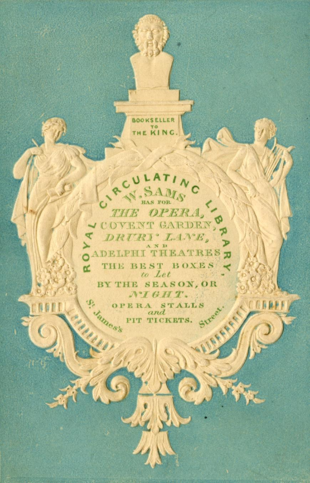 Altes Buch mit einem blauen Einband und weißer Skulptur, Text lautet "Circulating W.S. Sams for the Royal Opera, Covent Garden, Drury Lane, and the Best Boxes by the Season, or by the Night"