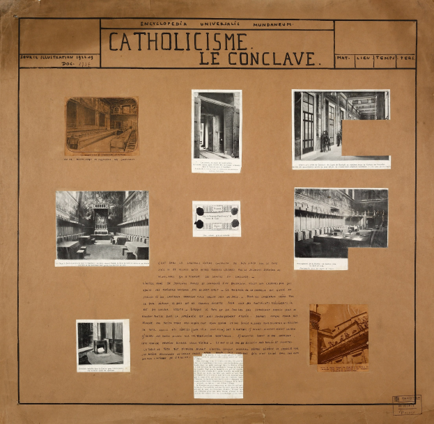Ein Buch mit Bildern verschiedener Räume, Flure und Artefakte der Katholischen Kirche sowie Texten zur Geschichte und Bedeutung.